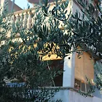 & Tea Guest house