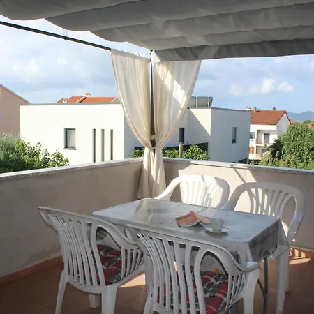 & Tea بيت ضيافة 3*