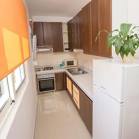 بيت ضيافة & Tea زادار